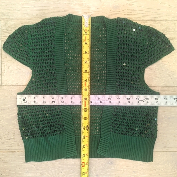 BCBG Emerald Green Sequined Knit Shrug; Likely Size XS - Picture 8 of 9